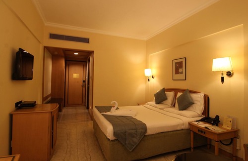 Egmore Hotel | Beverly Hotel