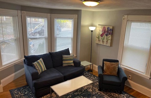 Beverly Apartment | Beverly, Salem, Dwtn, Water and Train