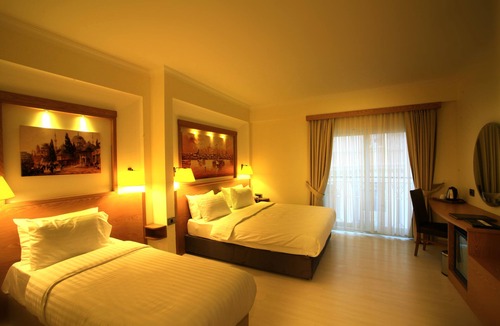 Pera Hotel | Beyoglu MLS Hotel