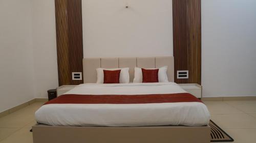 Pallivasal Apartment | Beyond Heaven