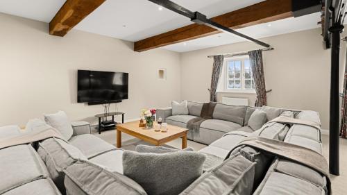 Bibury House | Bibury Mill