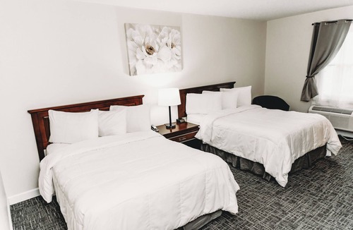 Buckhannon Hotel | Bicentennial Inn
