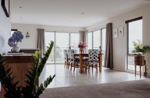 Bicheno House | Bicheno Gardens
