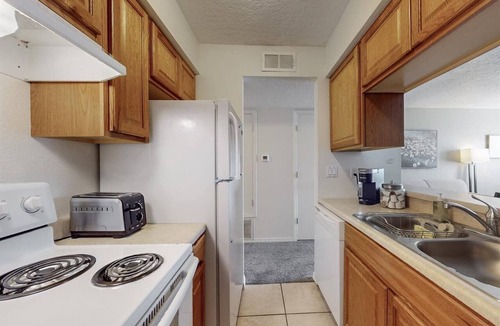 West Old Town Apartment | Bicycle Boulevard Byway, near Old Town