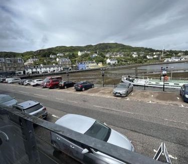 Tarbert Apartment | Bielding View Tarbert Loch Fyne Argyll
