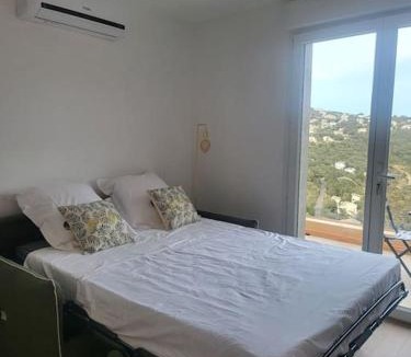 Figarella Apartment | bien situé entre mer et montage