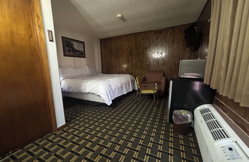 Broken Bow Hotel | Big 12 Motel Broken Bow Ne