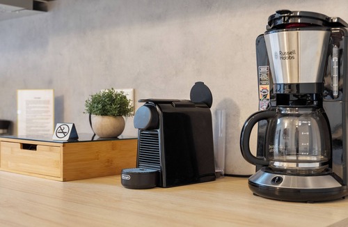 Nippes Apartment | Big and comfortable (Groups up to 14 people) 11 Min Central Station