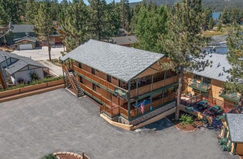 Big Bear Lake Hotel | Big Bear Lakefront Lodge