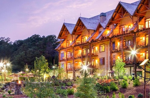 Big Cedars Condo | Big Cedar Wilderness Club 2-bedroom resort in fabulous Ridgedale with fitness