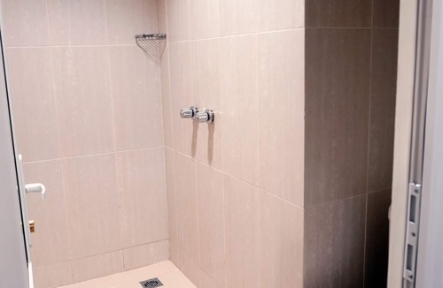 Manado City Centre Hotel | Big Fish Hotel