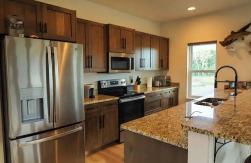 Glen House | Big Hole River Property- Lure House