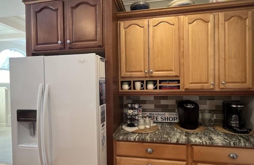 Roach House | BIG ISLAND TIME Lakefront Family Vacation Home-4 Bd-3.5 Bth-Sleeps15-Cove-Dock
