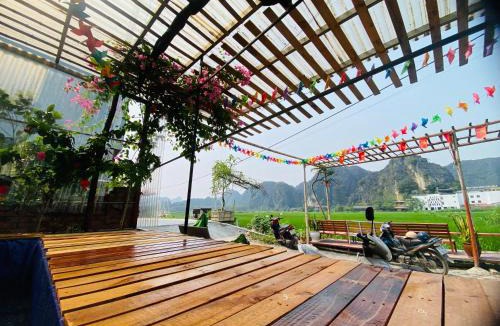 Hoa Lu Hostel | Big J Hostel