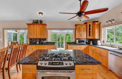 Marathon House | Big Kahuna – an expansive and inviting 5-bedroom, 4-bathroom single-family haven that encapsulates the essence of Florida Keys living