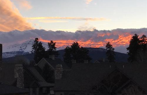 Sisters Apartment | Big Mountain View Condo