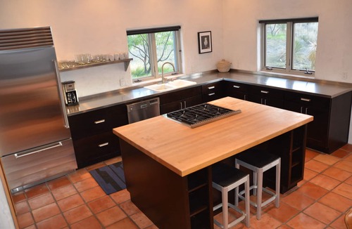 Marfa House | Big Sky Marfa: 3Bed 2.5Bath, desert views, modern amenities, 1 acre NW of town