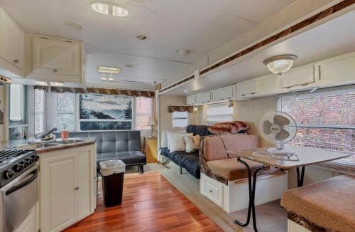 East Fultonham House | Big Spacious Camper