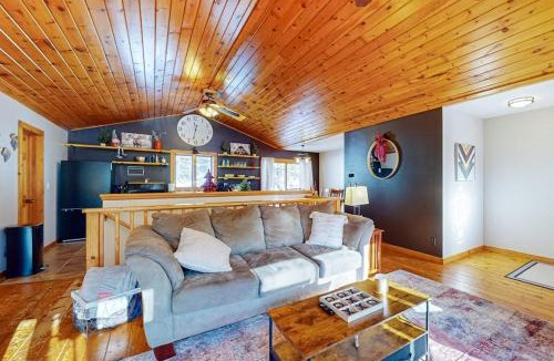 St Germain House | Big St Germain Hideaway