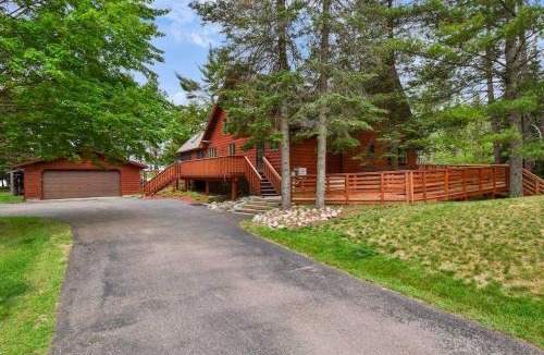 St Germain House | Big St Lodge on Big St Germain Lake