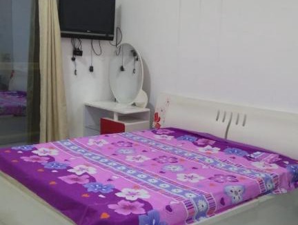Ajman Apartment | Big Studio Flat in Al Rawdah, Ajman