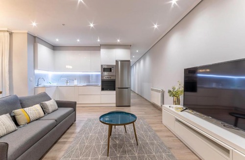 Ametzola Apartment | Bilbao Indautxu VIII by Aston Rentals