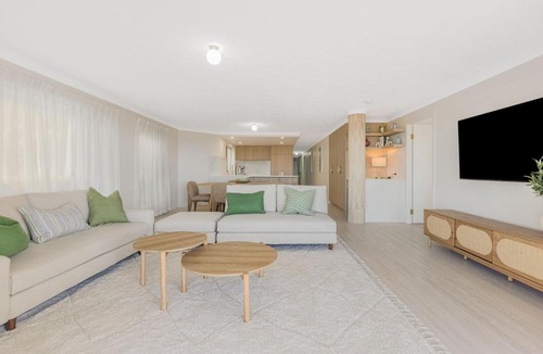 Bilinga Apartment | Bilinga Beach Living
