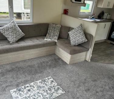 Great Houghton Resort | Billing Aquadrome holiday park - sleeps up to 7