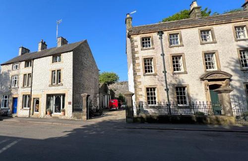 Tideswell House | Billy Whiskey's