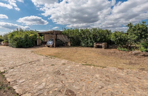 Porto Torres House | BILO RUINAS 3: economic two-room apartment, 2 people