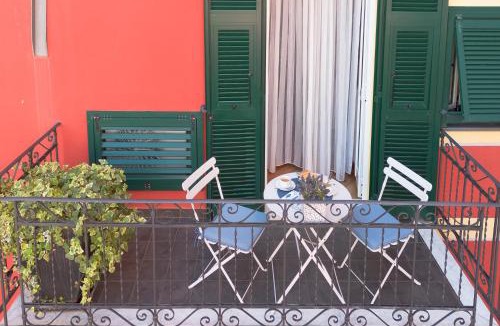 Laigueglia Apartment | Bilocale affacciato sul budello a 30 mt dal mare