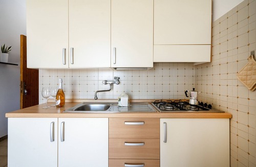 Marina di Ostuni Apartment | Bilocale-Apartment-Balcony-Private Bathroom