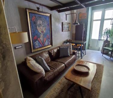 Marina di Carrara House | Bilocale stile loft centro storico