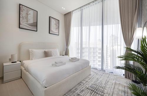 Jumeirah Village Circle Apartment | Binghatti Phantom! Private Pool in Your Balcony! 5 Star Hotel Amenities!