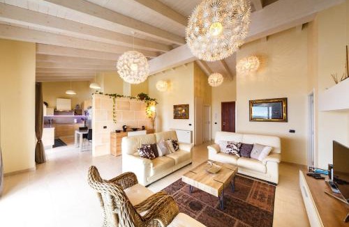 Binibequer Vell Villa | Bini Sole - Villa de lujo con piscina en Menorca