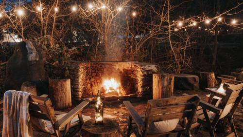 Recea Ski Chalet | Biniște -Tiny House by the river