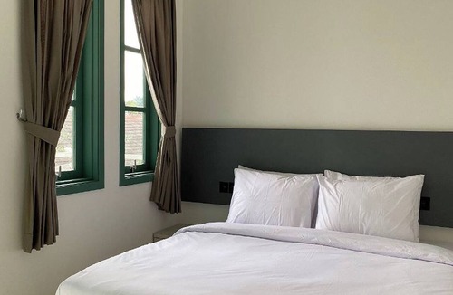 Pekalongan House | Binumar Guest House