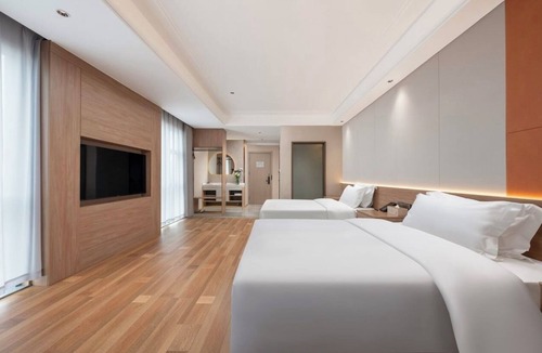 Jinan Hotel | binyuejiudian