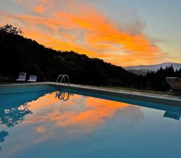 Caprese Michelangelo House | Bio Agriturismo Il Vigno - Pool Sauna Nature - Farm To Table Food - Wild Tuscan countryside - Adults Only - Your Place to Breathe
