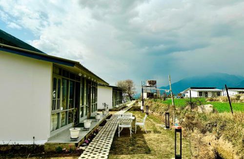 Suja Villa | Bir Valley Retreat