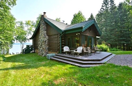 Mellen House | Birch Haven home