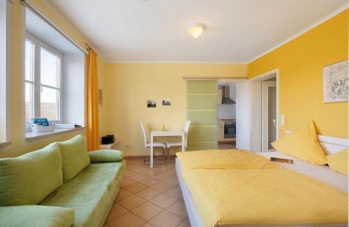 Mickhausen Apartment | Birkethof Studio