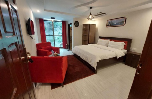 Kalam Hotel | birmingam palace kalam