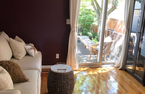 Birmingham House | Birmingham in town, Gorgeous Colonial onTree lined street - private fenced yard