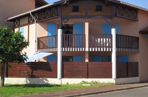 Biscarrosse Plage Apartment | Biscarrosse Beach: T2 Mezzanine Apartment, 250m from Shore