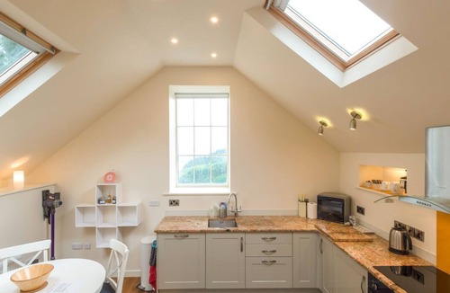 Bishops Castle Cottage | Bishop's Castle Barn, Bishop's Castle