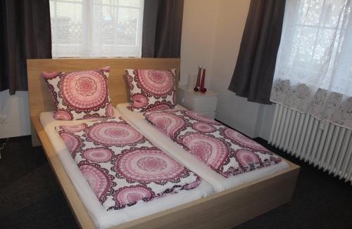 Oehringen Hostel | Bismarck Hostel Öhringen