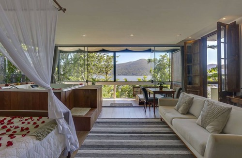 Florianopolis House | Bistrô e Guest House Isadora Duncan