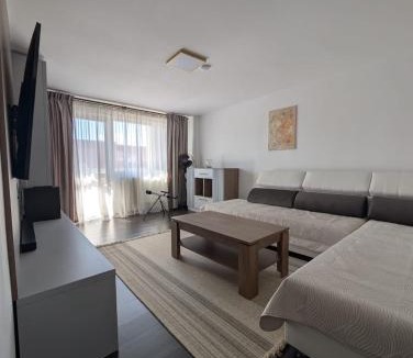 Petrila Apartment | Biverse Prestige