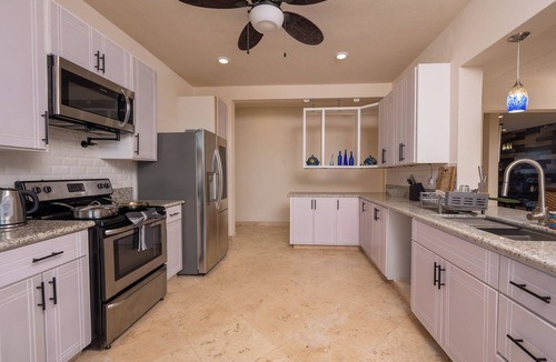 Enterprise House | BK Villas Light House
